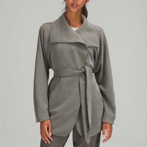 Lululemon Softstreme Belted Wrap - Grey Sage - M/L